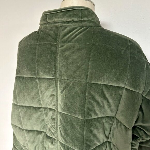 Main Strip Velvet Quilted Jacket - Picture 5 of 10